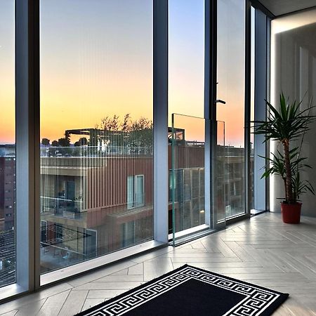 Battersea Power Station - Winter Garden Balcony & 1Gb Wifi - Luxurylondonstays Kültér fotó